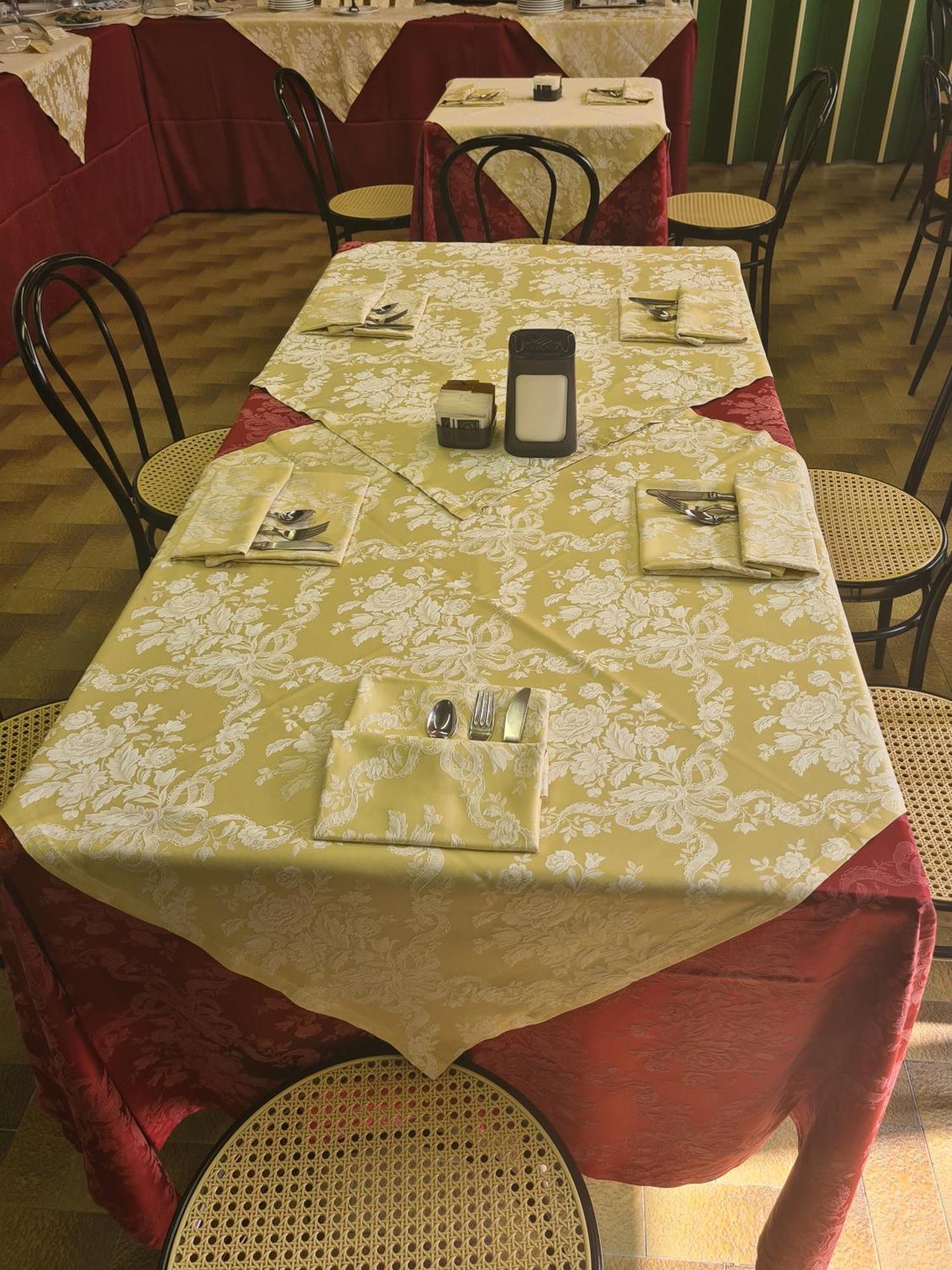 Hotel Topazio Lurisia Εξωτερικό φωτογραφία